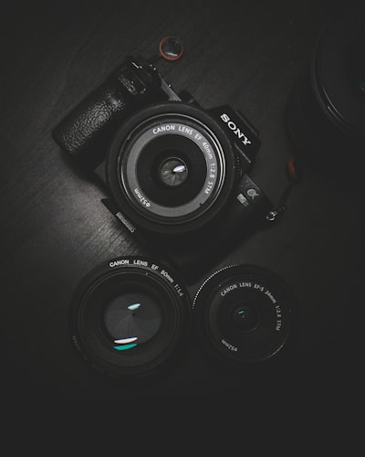 Canon EOS 1500D DSLR Camera with 18-55mm Lens